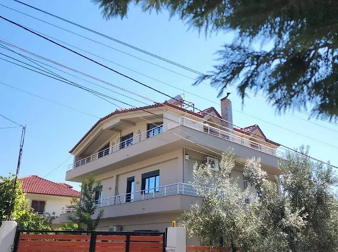 Apartment Modern By Ceni,